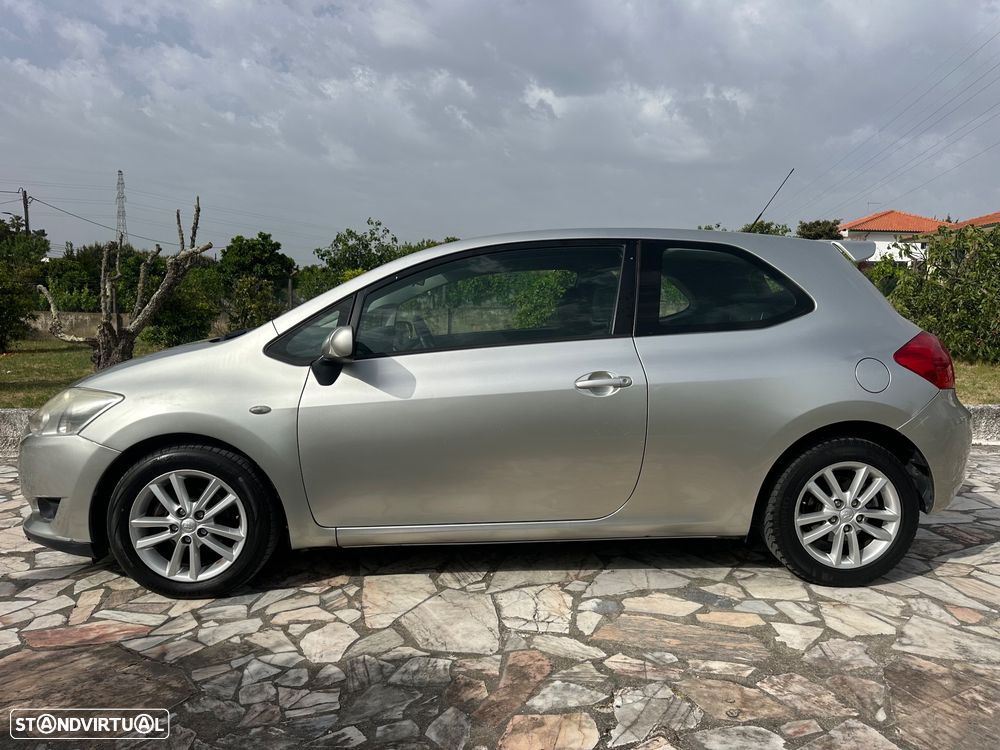 Toyota Auris 1.4 D-4D AC - 3