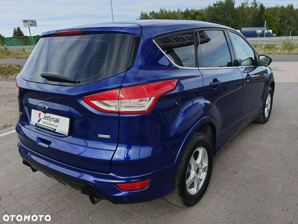 Ford Kuga - 10