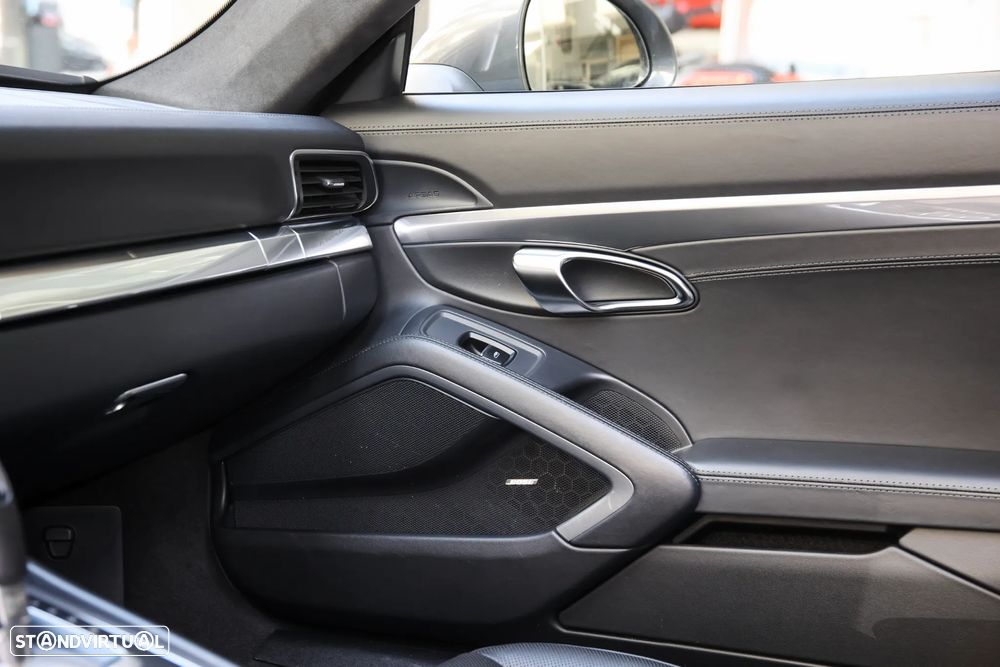 Porsche 911 (991) Carrera 4 S PDK - 14