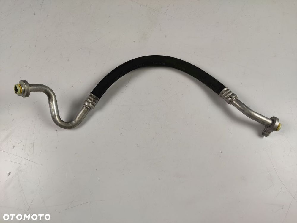 VOLVO XC40 2.0T T4 17-21r Rurka Przewód Klimatyzacji - 1