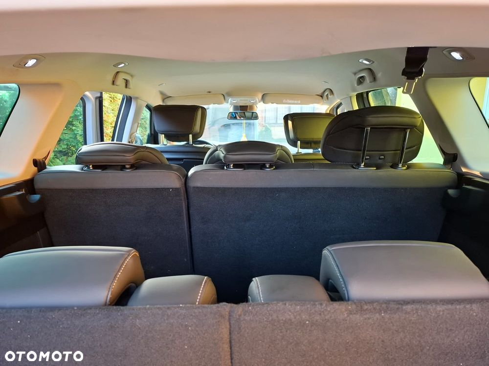 Renault Grand Scenic - 22