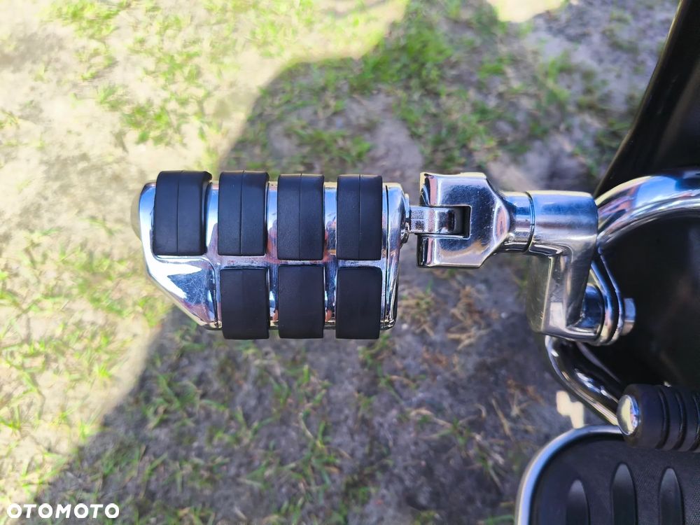 Yamaha Royal Star - 16