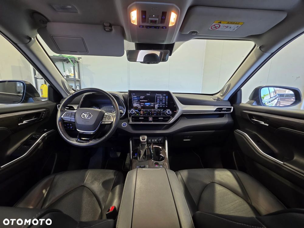 Toyota Highlander 2.5 Hybrid Executive - 26