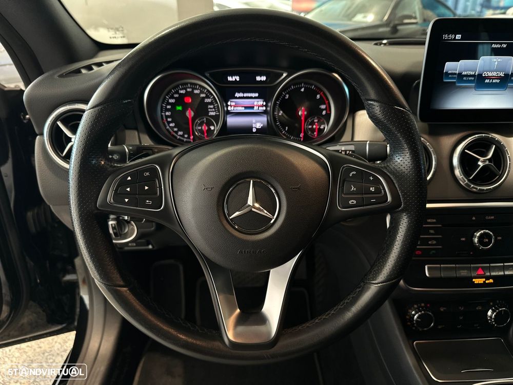 Mercedes-Benz CLA 200 d Shooting Brake Urban Aut. - 15