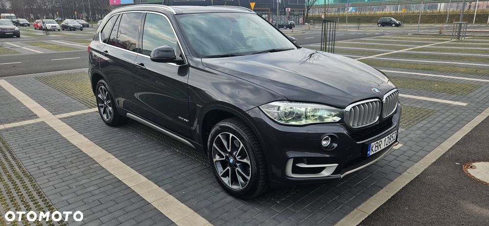 BMW X5 xDrive35i Edition Exclusive - 7