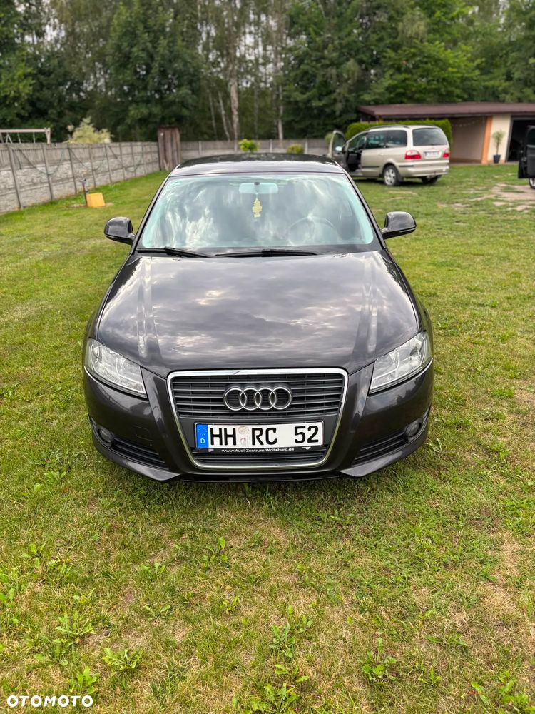 Audi A3 Sportback 1.6 TDI DPF Attraction - 5