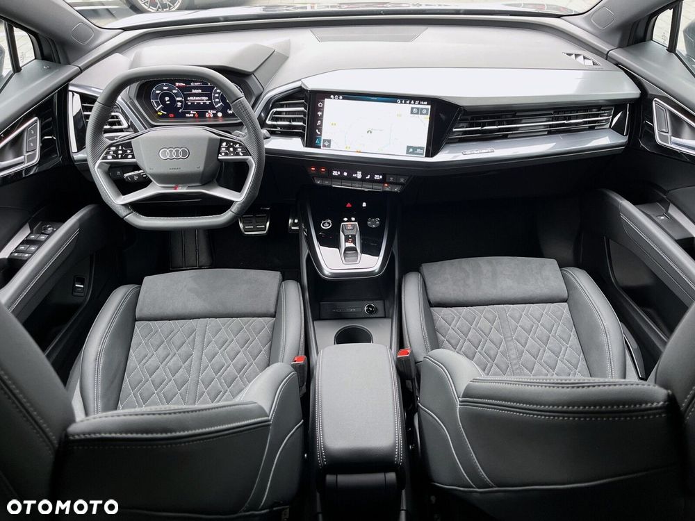 Audi Q4 e-tron - 5