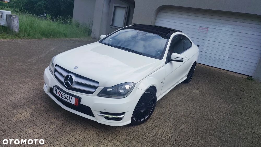 Mercedes-Benz Klasa C 250 Sport 7G-TRONIC - 33