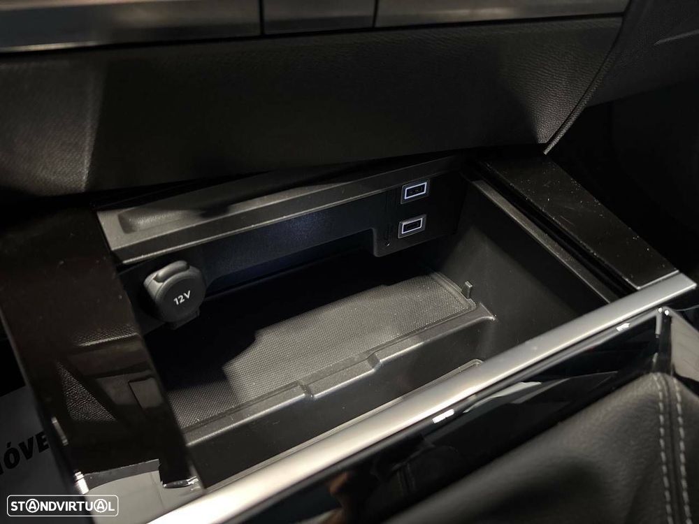 Opel Astra 1.2 T Edition - 18