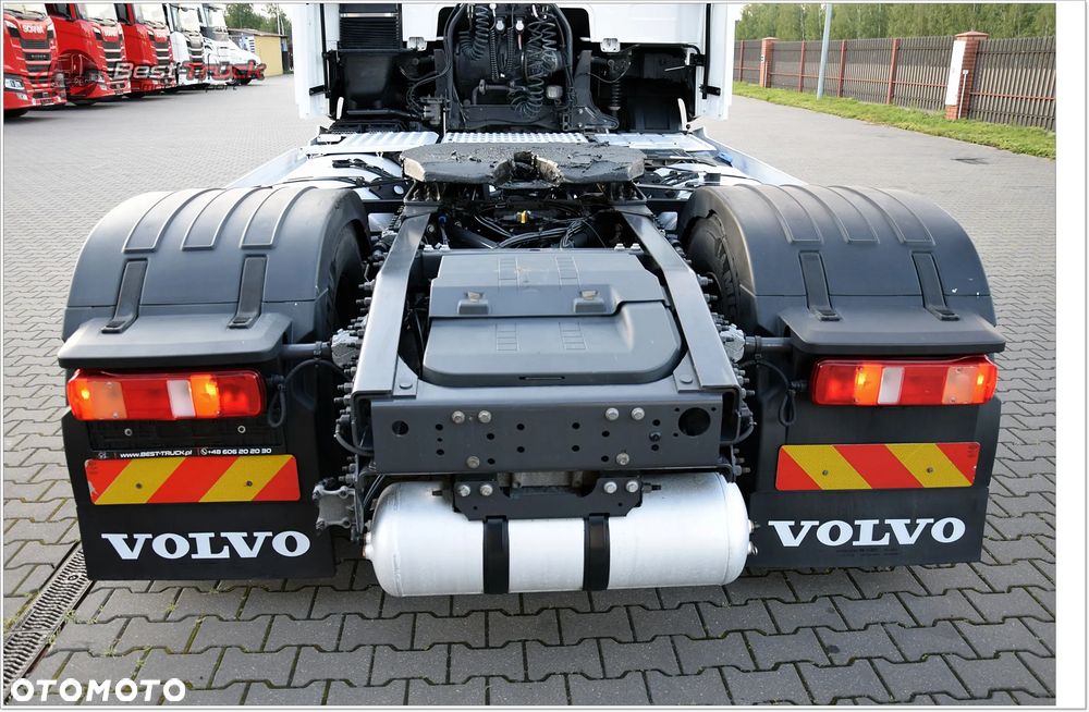 Volvo FH500 XL |  I-SAVE |  I-PARK COOL  |  LEWAREK PRZY SIEDZENIU  | 1175 L BAKI  | STANDARD - 14