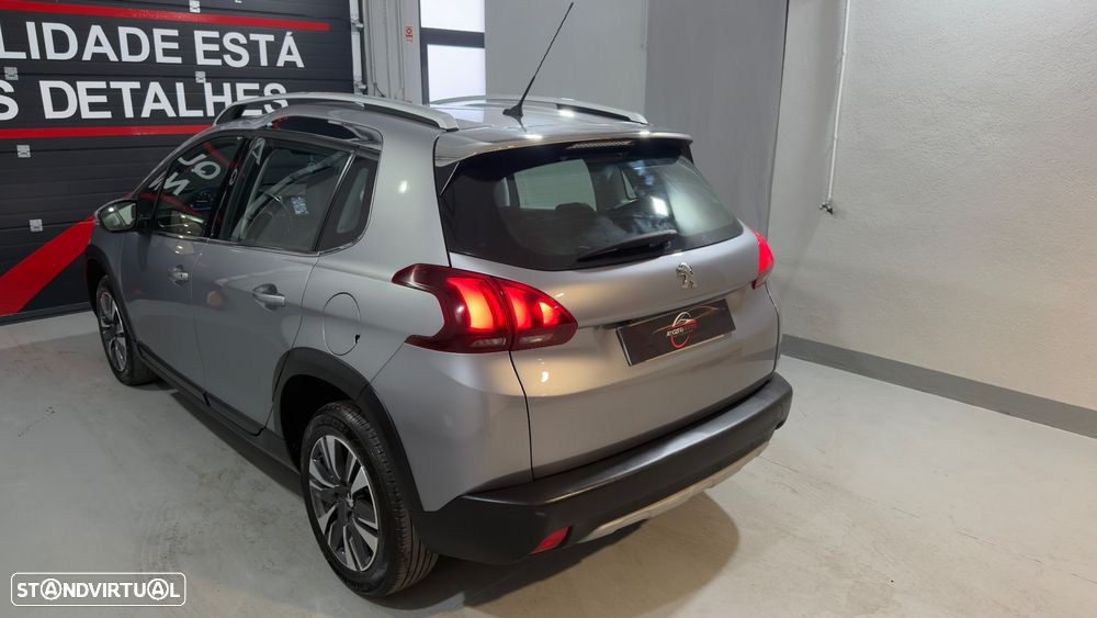 Peugeot 2008 PureTech 110 GPF Stop&Start EAT6 Allure - 10