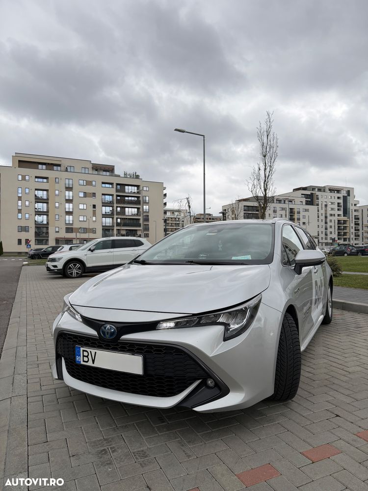 Toyota Corolla 1.8 HSD Business - 6