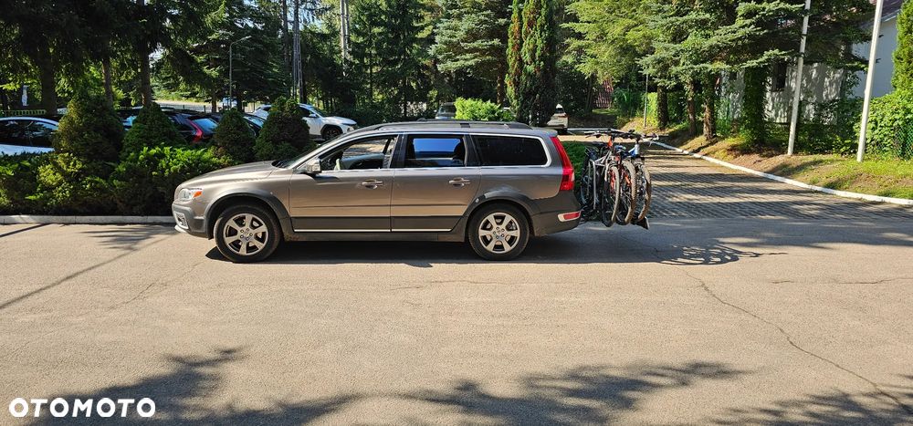 Volvo XC 70 3.2 AWD Summum - 2