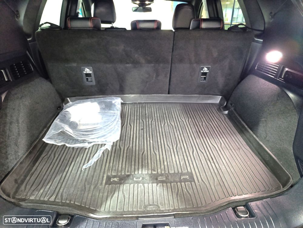 Ford Kuga 2.5 PHEV ST-Line X - 6