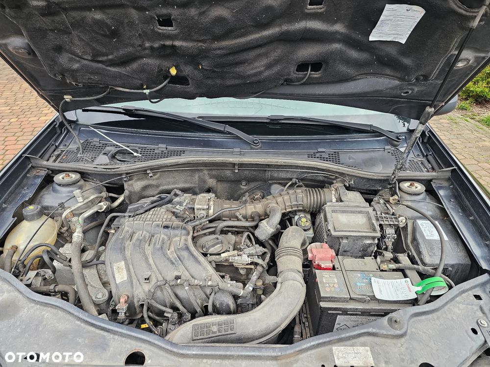 Dacia Duster 1.6 SCe Laureate S&S - 17