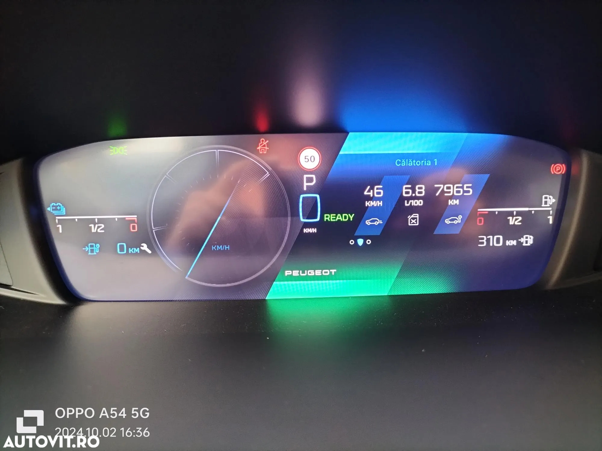 Peugeot 408 PHEV 180 Allure Pack - 29
