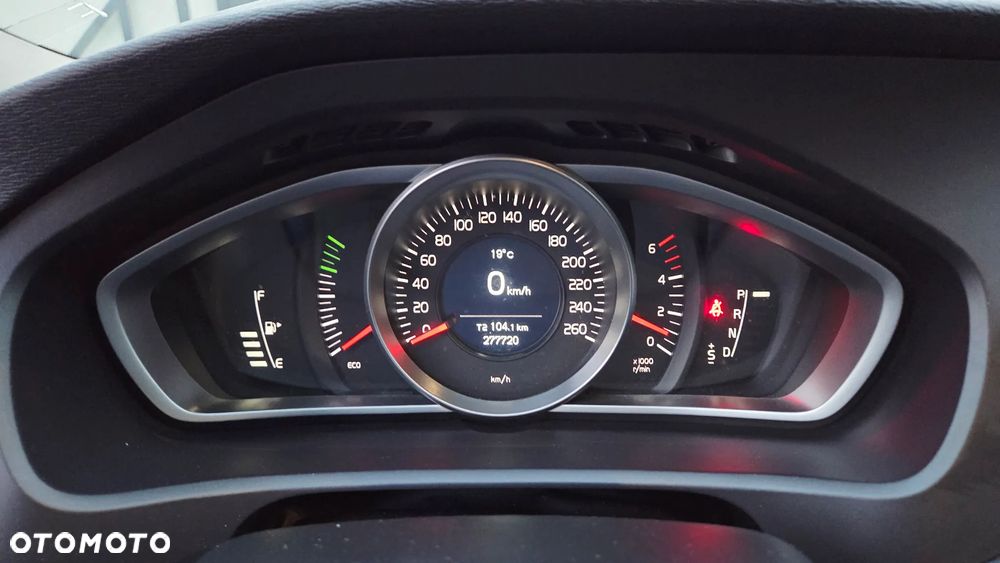 Volvo V40 D3 Drive-E SCR Kinetic - 17