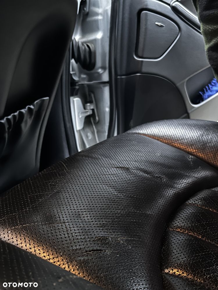 Mercedes-Benz CLS 350 7G-TRONIC - 8