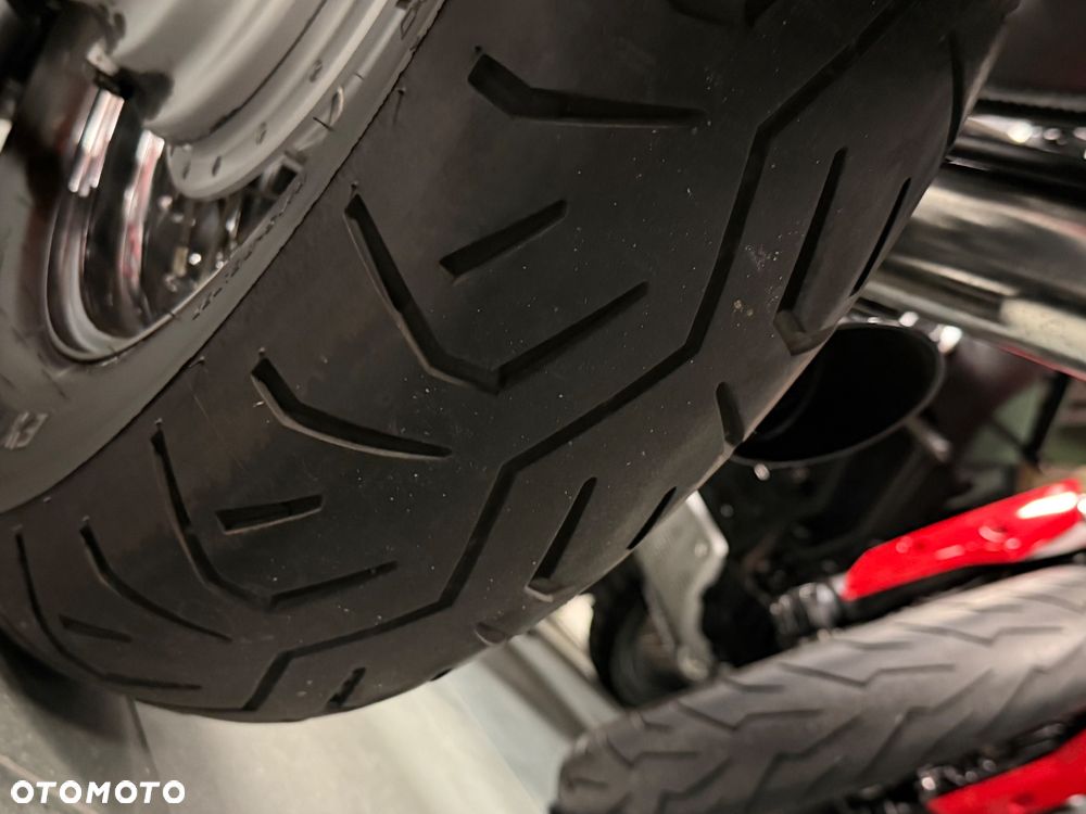 Suzuki VL 800 Volusia - 30