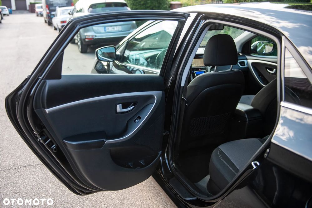 Hyundai i30 1.4 Premium - 28