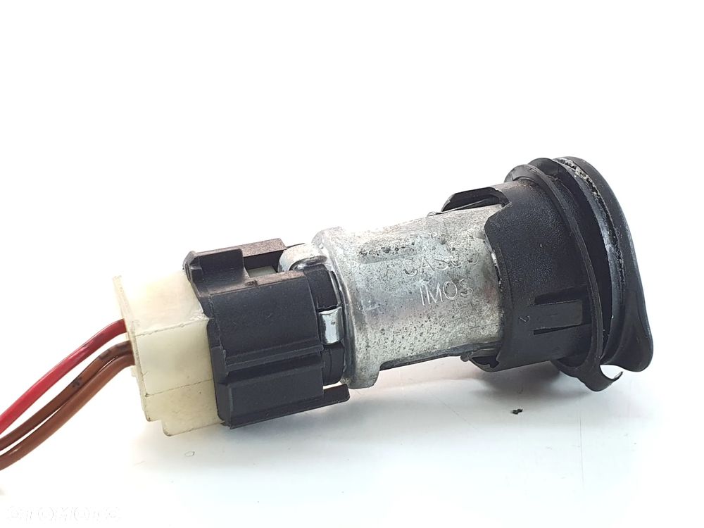 GNIAZDO ZAPALNICZKI IVECO EUROCARGO - 4