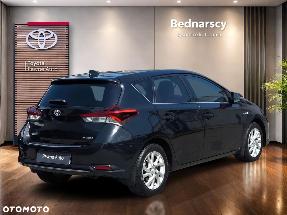 Toyota Auris - 5