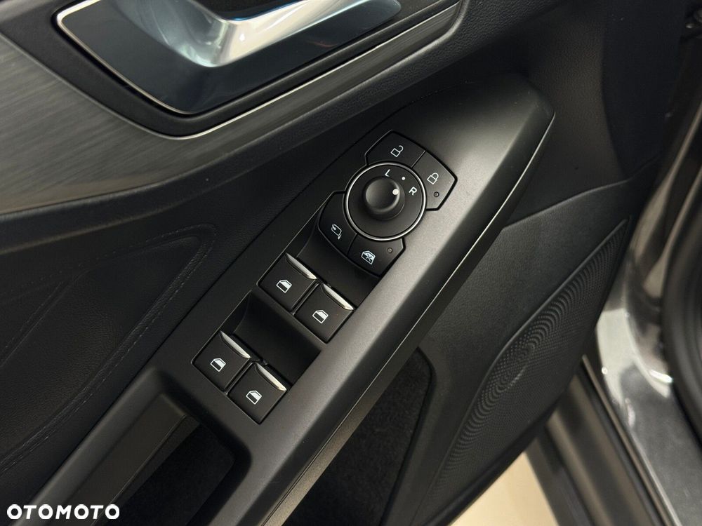 Ford Focus - 20