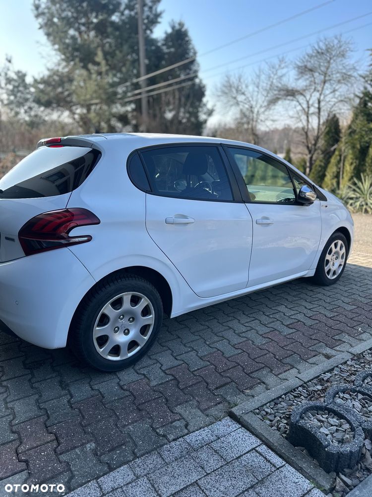 Peugeot 208 1.2 PureTech Active - 7