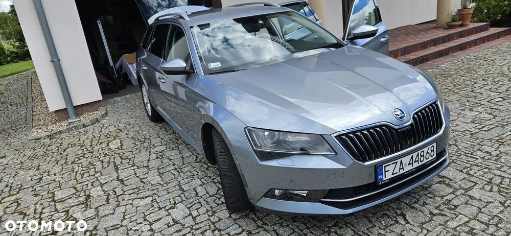 Skoda Superb 1.5 TSI ACT Ambition - 10