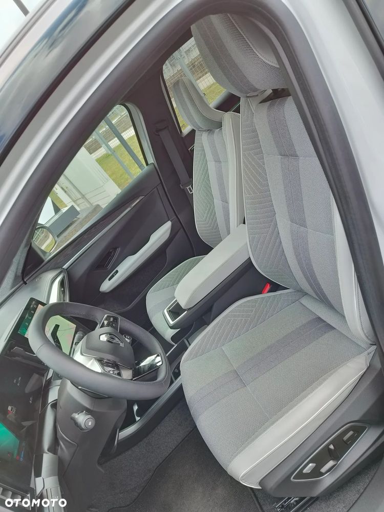 Renault Scenic EV87 Iconic - 9