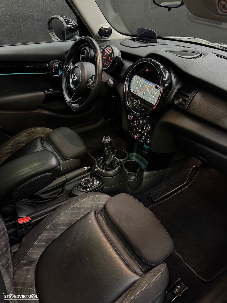 MINI 5 Portas Cooper Seven Chili - 23