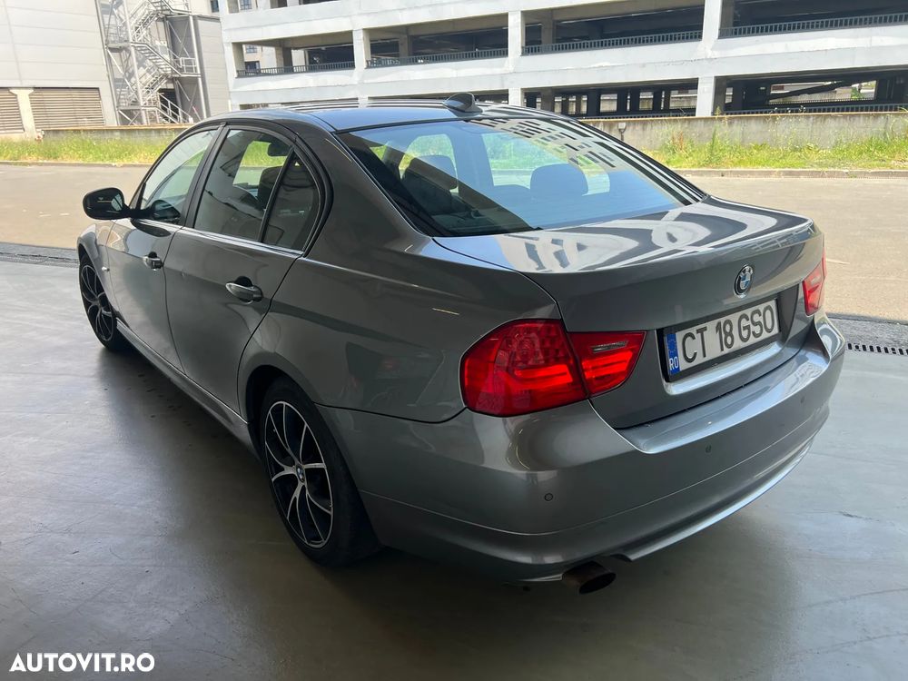 BMW Seria 3 318i Edition Lifestyle - 18