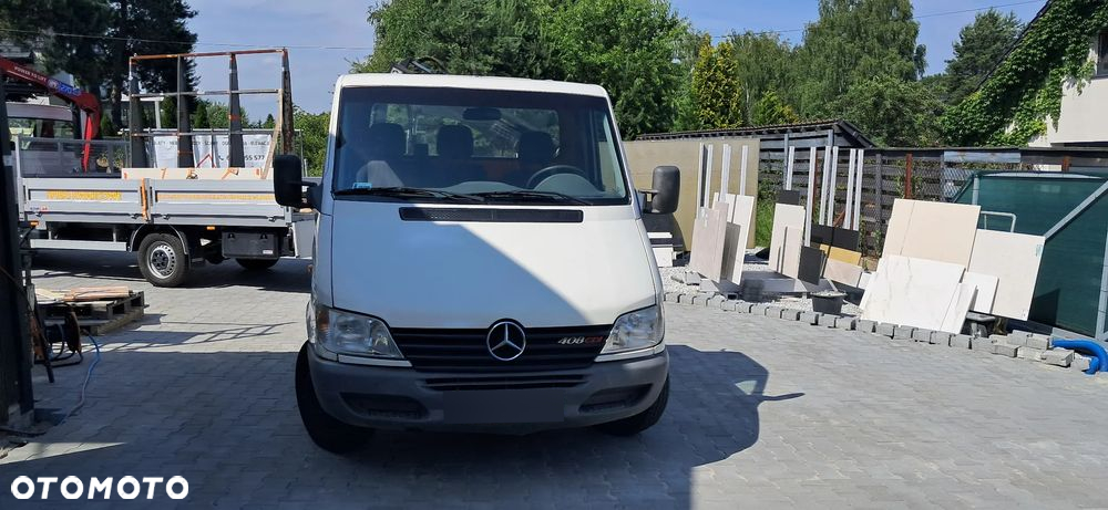 Mercedes-Benz Sprinter - 3