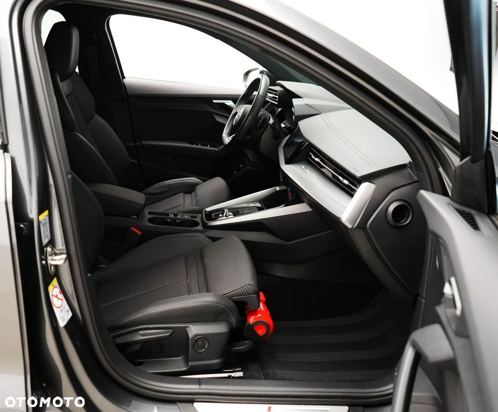 Audi A3 Sportback - 19