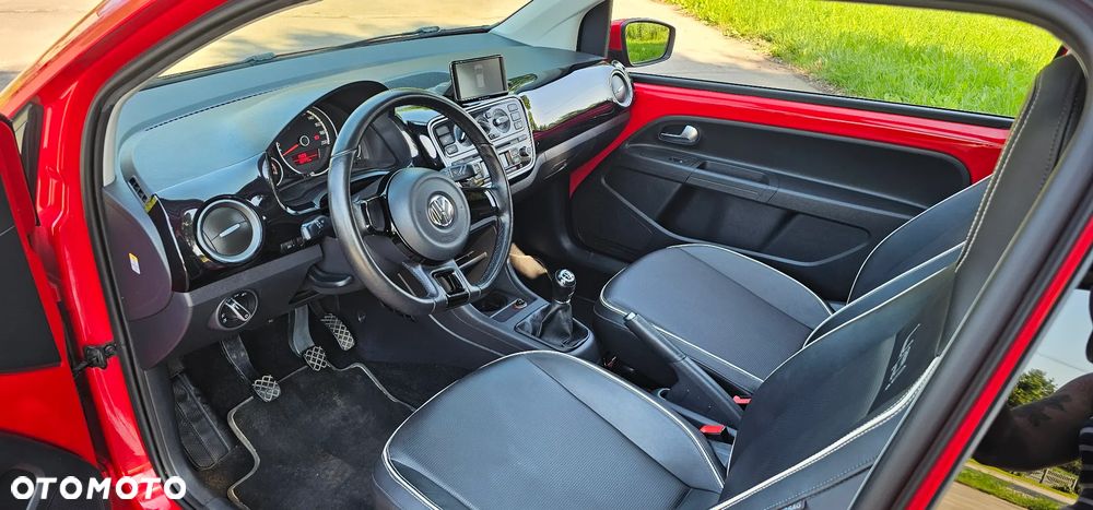 Volkswagen up! - 19