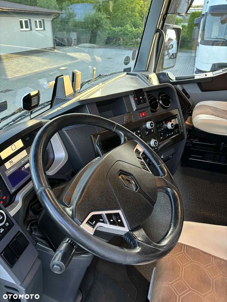 Renault Gama T 480 Low Deck - 12