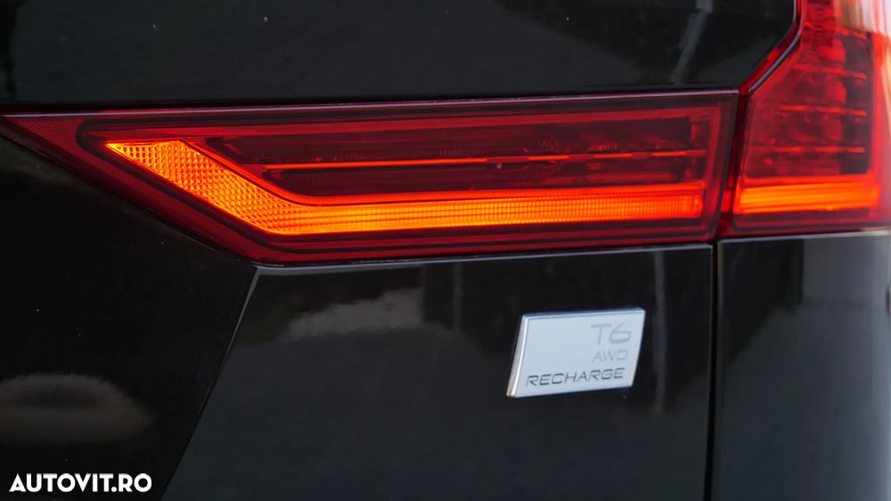 Volvo XC 60 T6 AWD Recharge Geartronic RDesign - 12