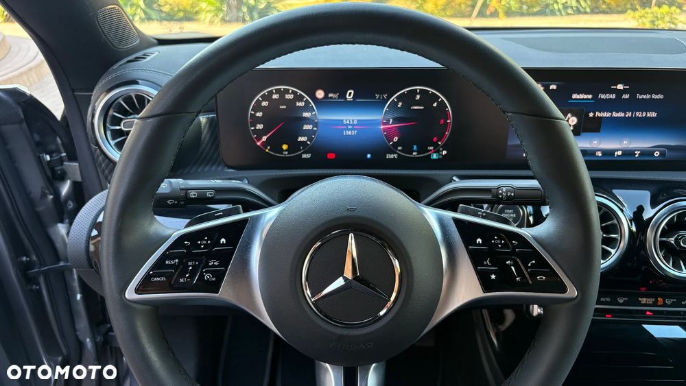 Mercedes-Benz CLA 200 d Progressive 8G-DCT - 20