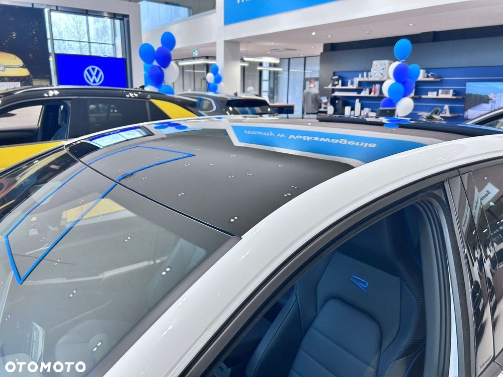 Volkswagen Golf - 11