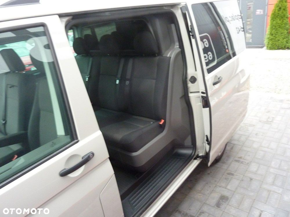 Volkswagen Transporter - 14