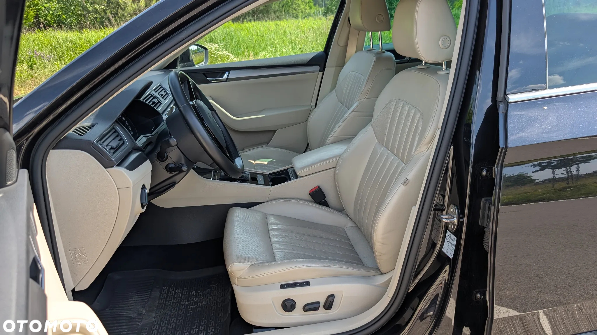 Skoda Superb 2.0 TDI 4x4 Style DSG - 14