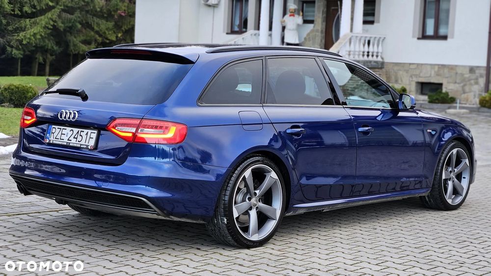 Audi A4 Avant 2.0 TDI DPF quattro S tronic S line Sportpaket - 15