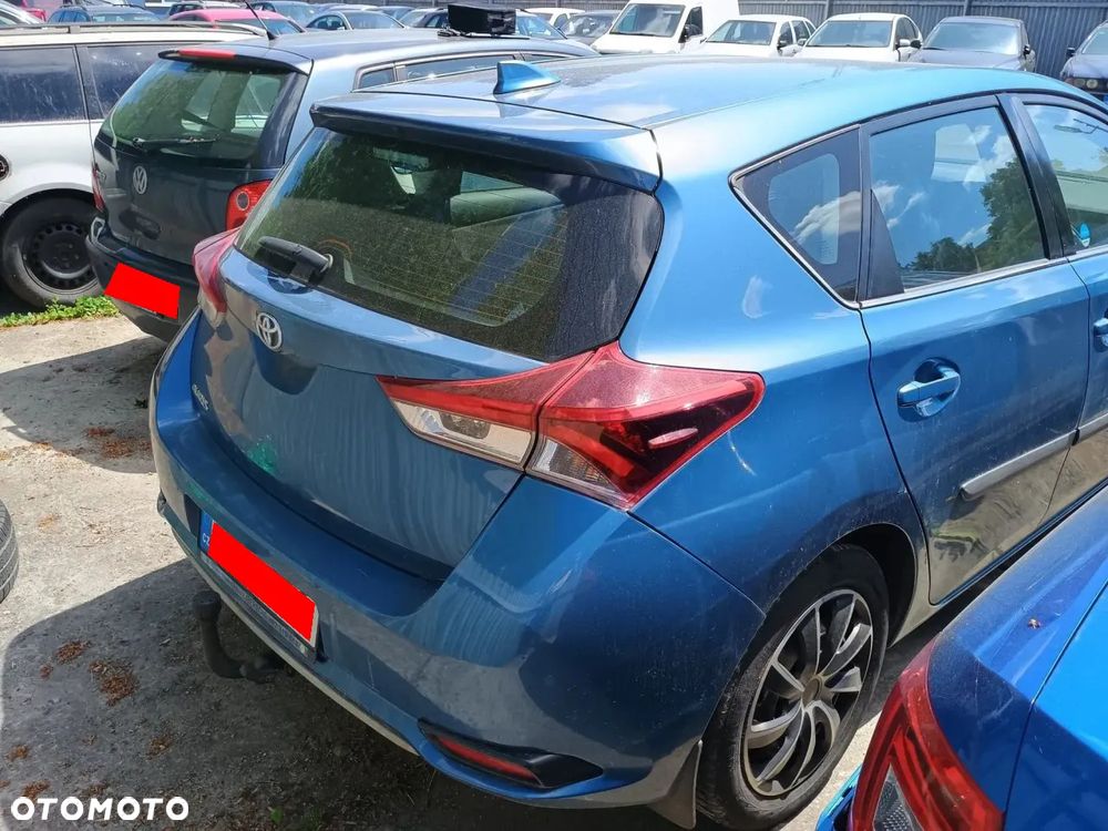 Toyota Auris 1.6 Active - 11