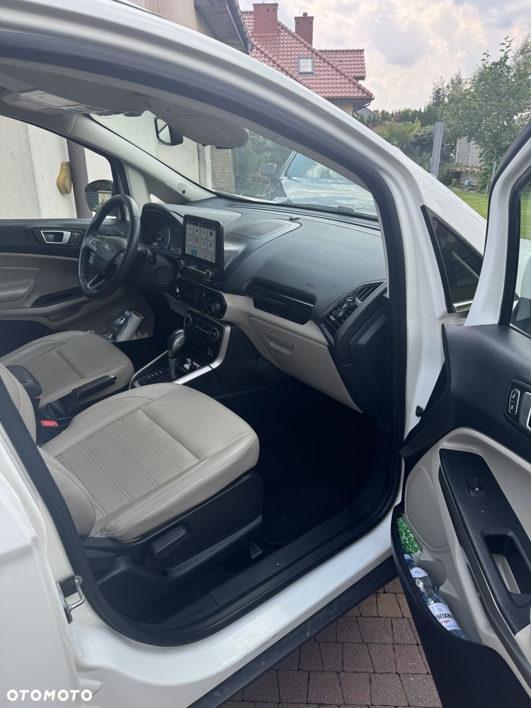 Ford EcoSport - 12