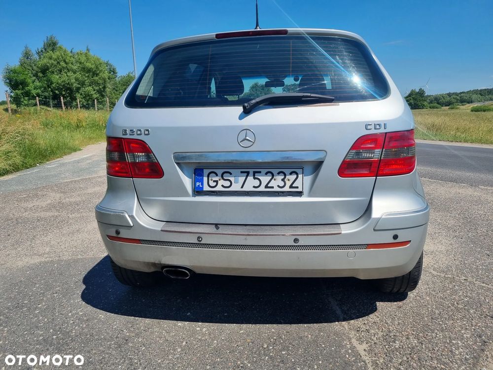 Mercedes-Benz Klasa B 200 CDI - 13