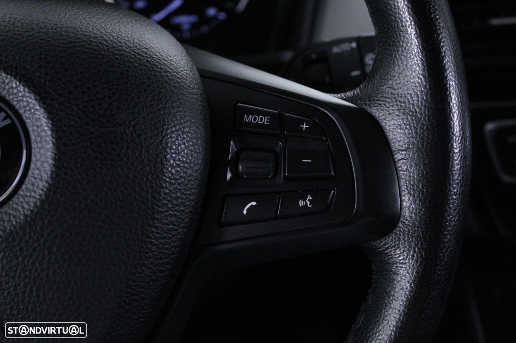 BMW 216 Active Tourer d Advantage - 23