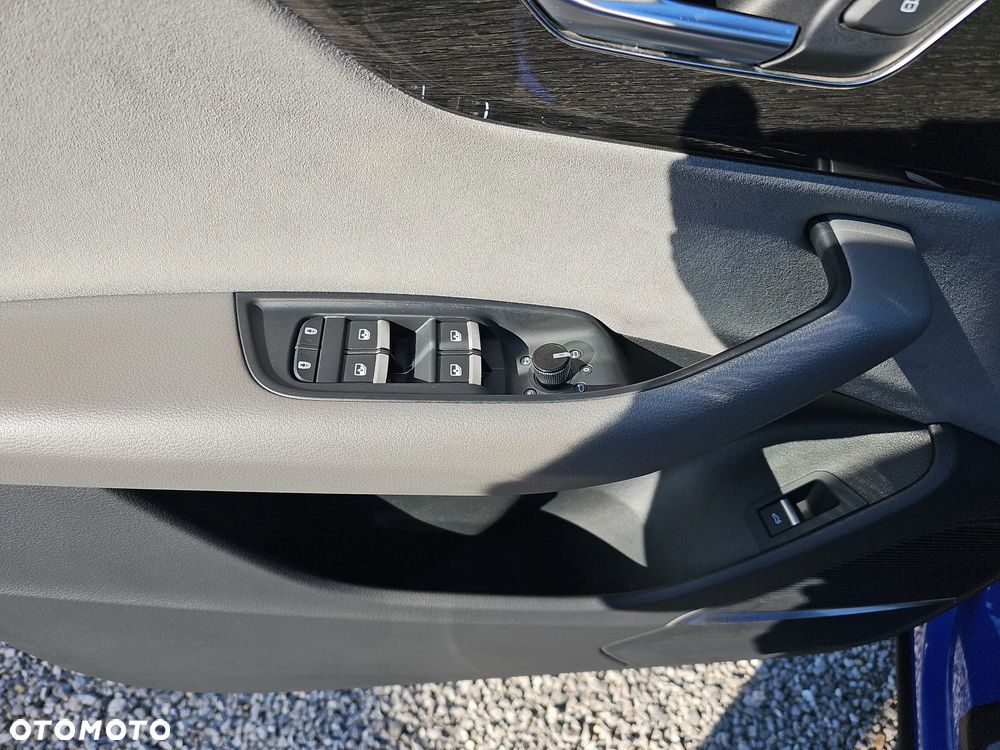 Audi Q8 50 TDI mHEV Quattro Tiptronic - 14