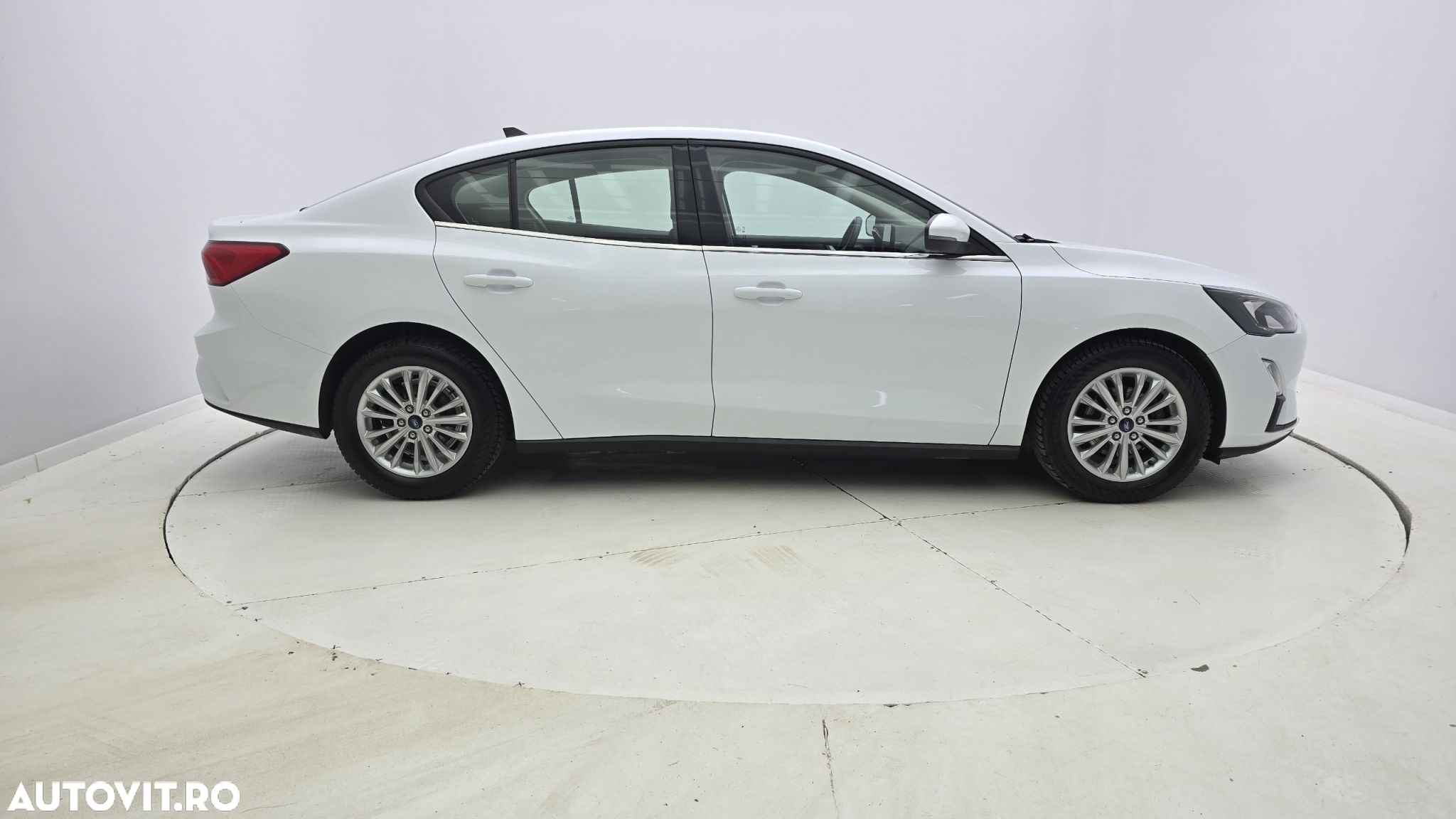 Ford Focus 1.5 EcoBlue Titanium - 5