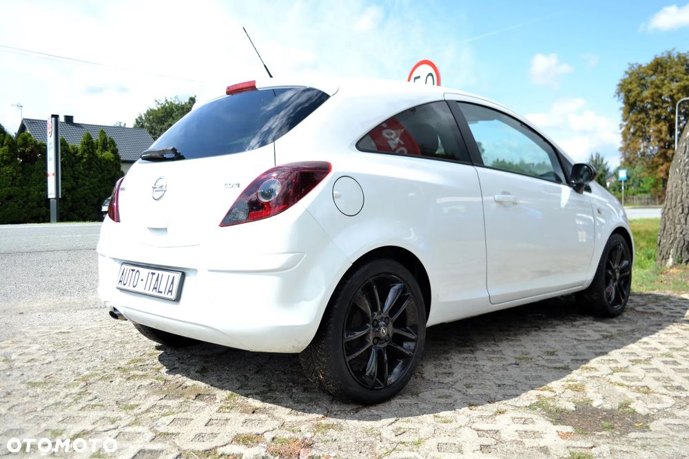 Opel Corsa 1.3 CDTI Essentia - 4