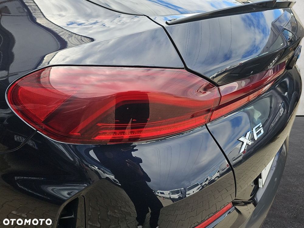 BMW X6 - 35